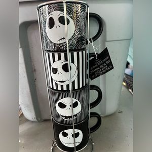 4 piece Nightmare before Christmas 🎄🎃 Mug Set with stand
